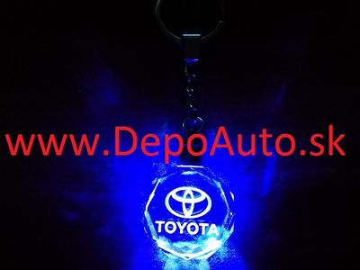 Prívesok Toyota / LED svietiaci
